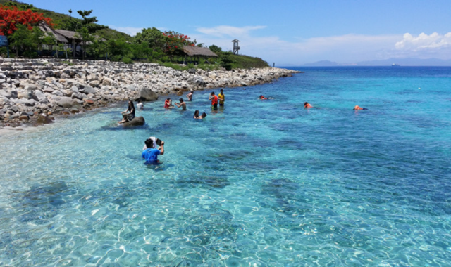 [산티아고] 나트랑 머드온천 & 미니비치 호핑투어 - 고프로 무료 촬영