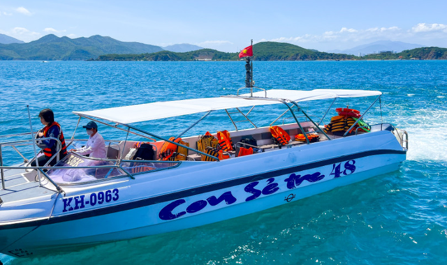 [산티아고] 나트랑 미니비치 3섬 호핑투어 (스피드 보트, 스노클링, 미니비치 자유시간)