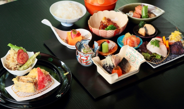 나라 햐쿠라쿠소 - 미쉐린 1스타