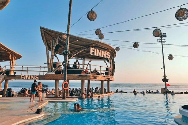 Bali Beach Tour: Tanah Lot Temple & Finns Beach Club