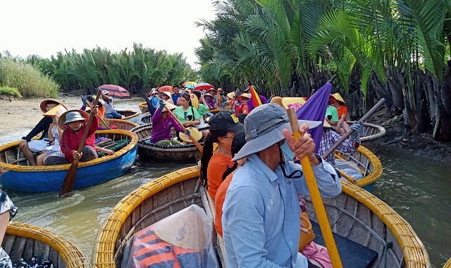다낭/호이안 출발: 호이안 스페셜 에코 투어 (오행산, 바구니배, 쿠킹클래스, 올드타운 야경)