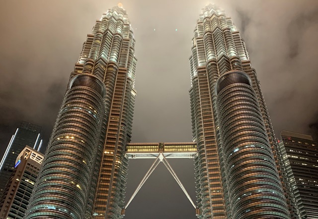 [포유말레이시아] 쿠알라룸푸르 시티 & 블루티어 & 반딧불 & 야경 투어