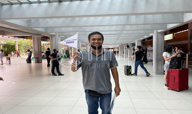 Jakarta: Car Rental Tour (12 Hours)