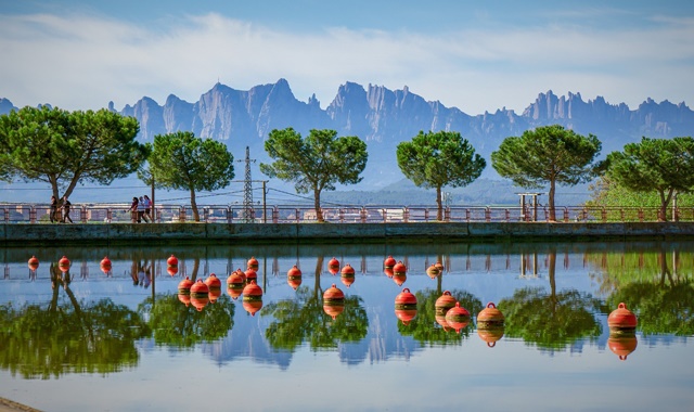 [투어펠리스] 바르셀로나 근교 단독 맞춤 투어 - 몬세라트, 지로나, 팔스