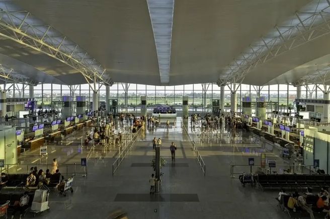 ハノイ・空港出/入国ファストトラックサービス