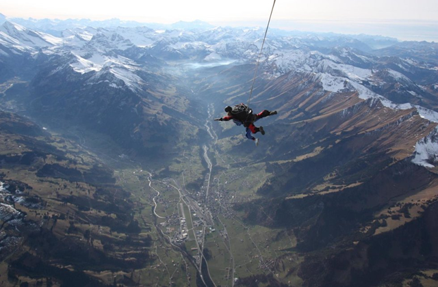 Switzerland: Helicopter Skydiving (Lauterbrunnen)