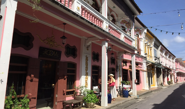 푸켓 시티 체크아웃 투어 (공항 샌딩)