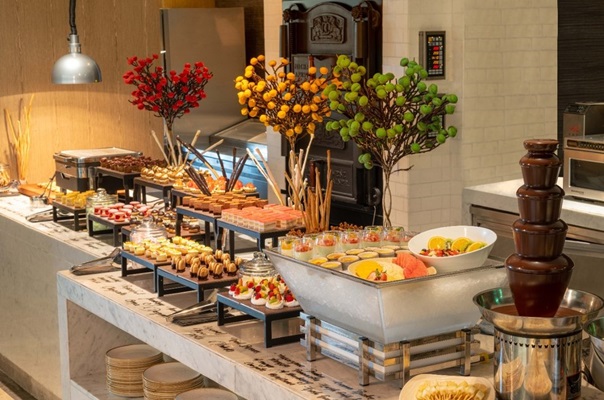 애드미럴 호텔 마닐라 엠갤러리 애드미럴 클럽 뷔페