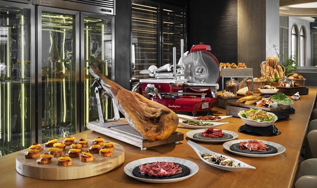 애드미럴 호텔 마닐라 엠갤러리 애드미럴 클럽 뷔페