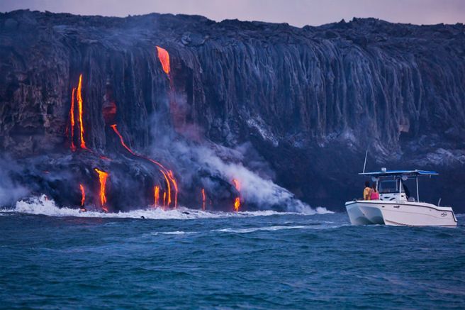Hawaii Big Island Volcanoes National Park Day Tour from Waikiki (Round-trip Flights Included)