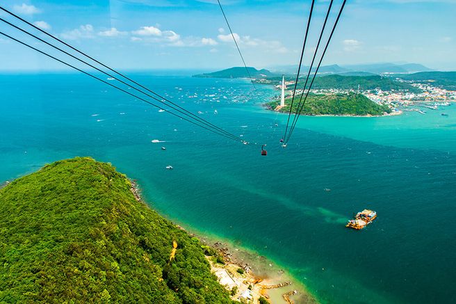 푸꾸옥 썬월드 혼똔섬 케이블카 왕복 티켓 (워터파크, 롤러코스터, 프라이빗비치)