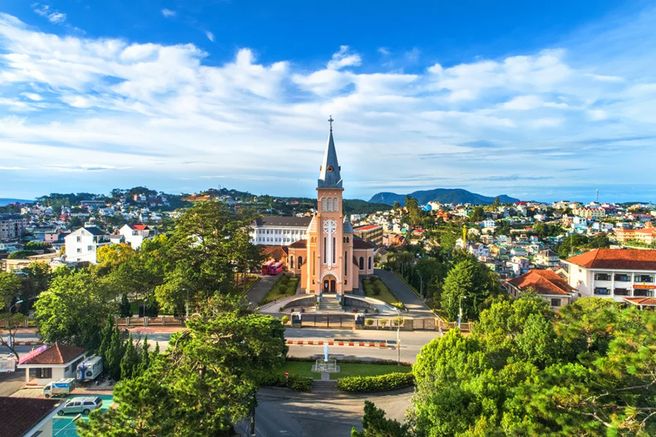 Nha Trang - Dalat Private Car Transfer