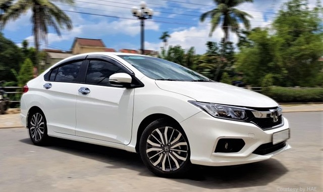 다낭 4인승 / 7인승 / 16인승 단독차량 렌터카 (기사 포함)