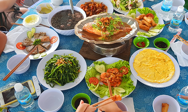 나트랑 혼문섬 마린파크 호핑 & 머드 온천 체험 투어 (WAUG Exclusive)