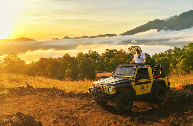 발리 바투르산 일출 지프투어 (WAUG Exclusive)