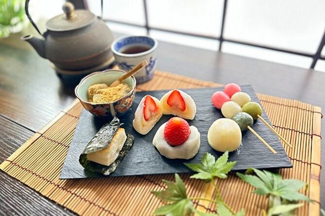 東京 目黒 餅つき体験 (少人数制、プライベートスタジオ)