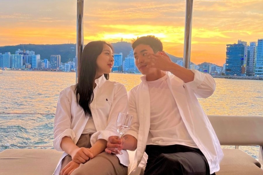 Busan Gwangalli 'With Yacht' Public Yacht Tour
