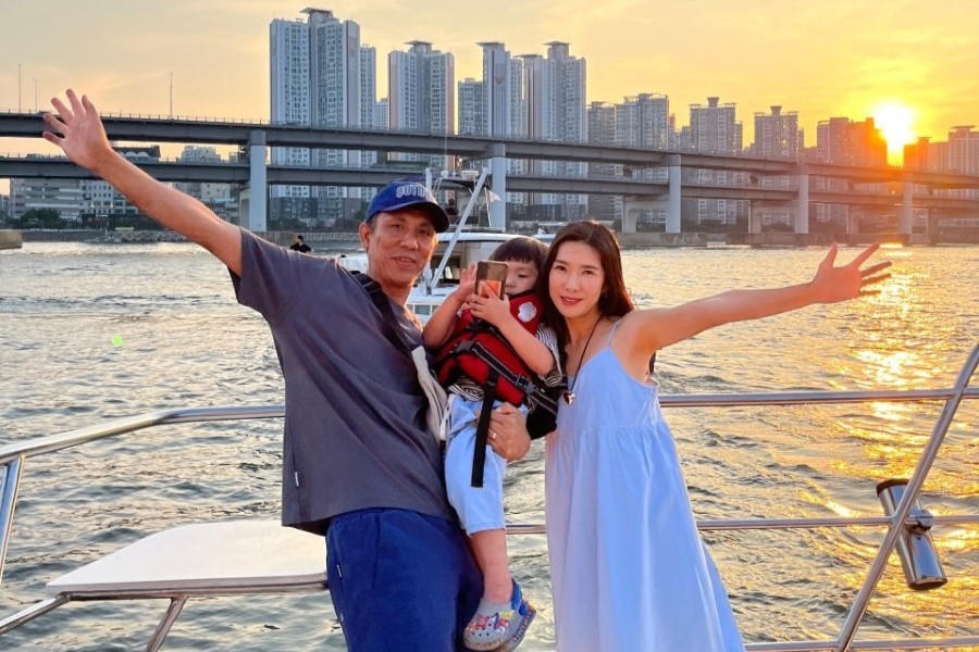 Busan Gwangalli 'With Yacht' Public Yacht Tour