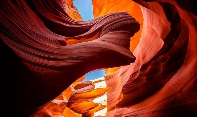 [투어가자] [당일투어] VIP 엔텔롭캐년 & 홀슈스밴드 & 파월호수 & 웰컴사인 투어