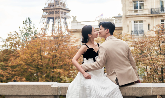 사진 작가와 함께하는 파리 스냅 세션 (2시간 프리미엄 스냅)
