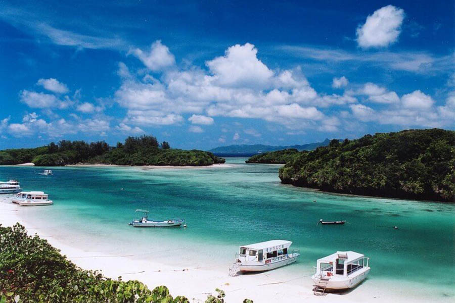 오키나와 카비라만 글라스보트