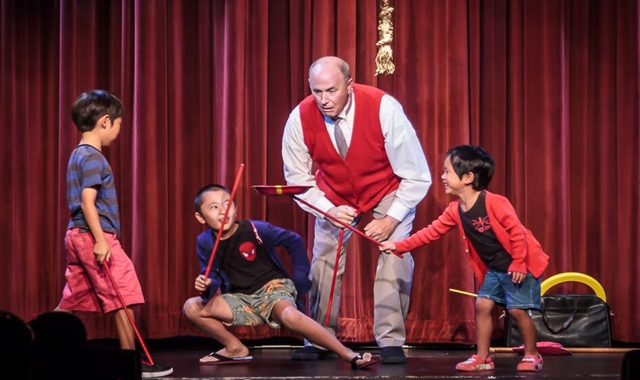 괌 앙코르 매직쇼 티켓 (어린이 무료 / 디너뷔페 패키지 선택 가능)