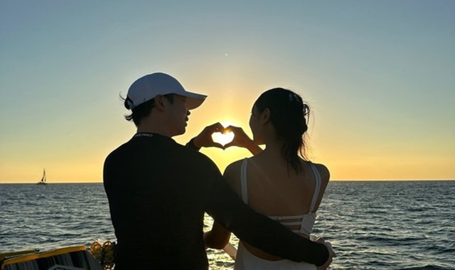 하와이 선셋 프리미엄 크루즈 - 거북이 스노클링 & 와인 파티 그리고 해양 액티비티!