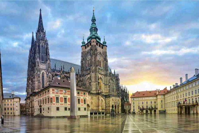 Prague Castle Official Guided Tour