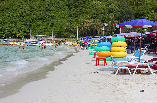 파타야 산호섬 왕복 스피드보트 & 비치 의자 패키지 투어