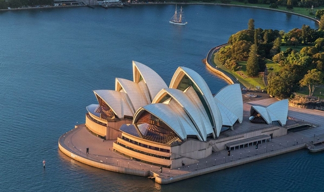 [아워스토리] 시드니 공항 픽업 + 본다이 비치 동부 해안 근교 프라이빗 투어