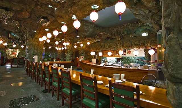 나고야 카니혼케 사카에 센트럴점