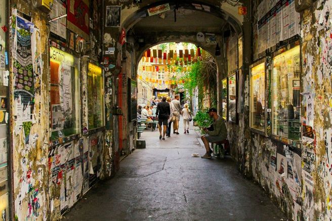 Berlin Street Art Walking Tour
