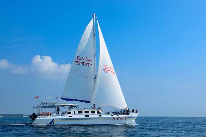 Bali Hai Lembongan Beach Hopping Cruise