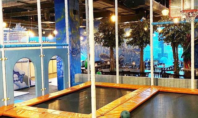 シンガポール・アマゾニアファミリーファンセンターチケット