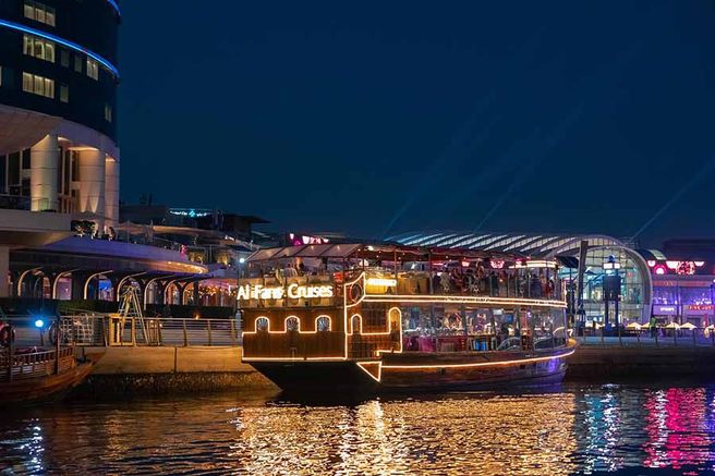 Dubai Fountain Show Romantic Dinner Cruise