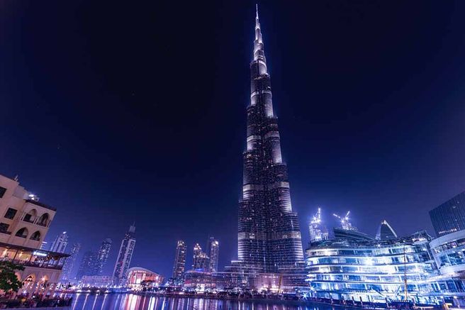 Dubai: Burj Khalifa At The Top Observation Deck + Dubai Aquarium Ticket