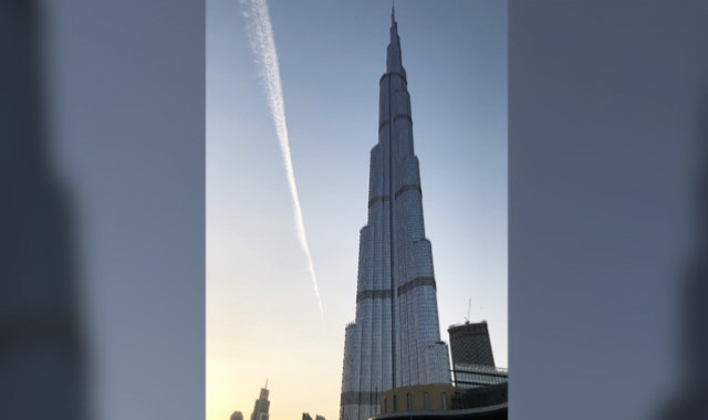 두바이 & 아부다비 & 사막 단독 당일 투어 (두바이 몰 분수쇼 포함)