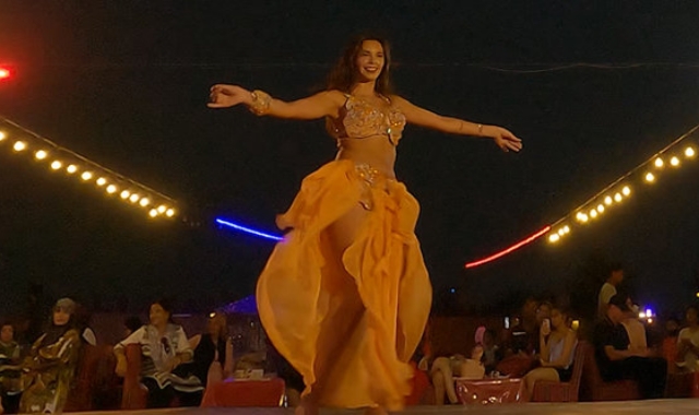 두바이 & 아부다비 & 사막 단독 당일 투어 (두바이 몰 분수쇼 포함)