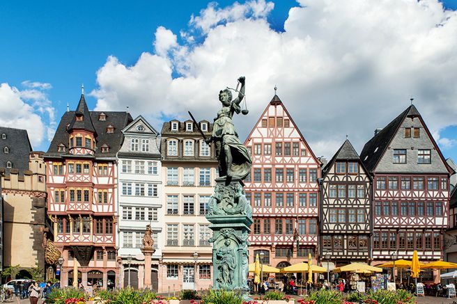 Frankfurt Old Town Walking Tour