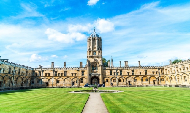 [크리스투어] 크리스 가이드의 옥스포드 & 코츠월드 투어