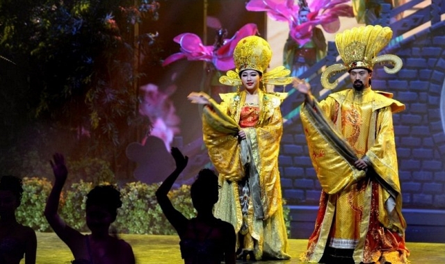 Hangzhou: Songcheng Park & Romance of Song Dynasty Show VIP Ticket