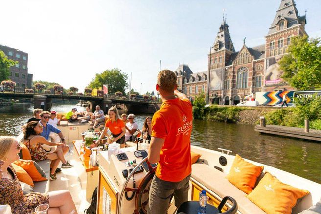 Amsterdam Flagship Cheese & Wine Canal Cruise (Starting from Anne Frank House)