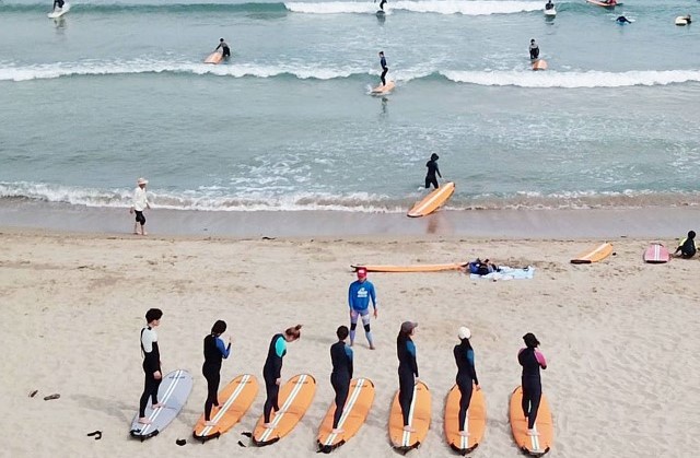 부산 송정 서프홀릭 서핑 강습 (무제한 자유 서핑 포함)