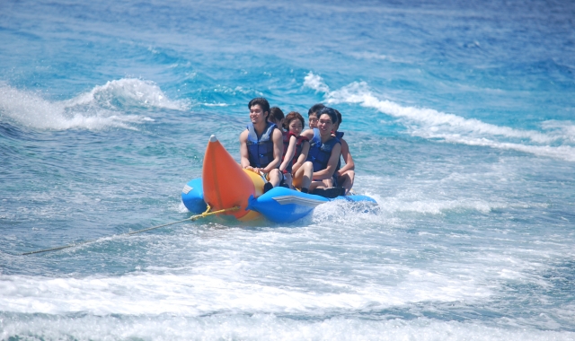 괌 마린스포츠클럽 마린팩 (제트스키 + 바나나보트 + 스노클링 + 카약)