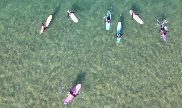 강원 양양 서프홀릭 서핑 강습 (무제한 자유 서핑 포함)
