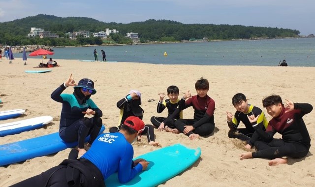 울산 서프홀릭 서핑 강습 (무제한 자유 서핑 포함)