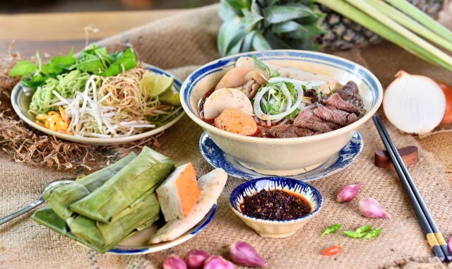 하노이 출발: 하롱베이 가성비 좋은 실속 크루즈 투어