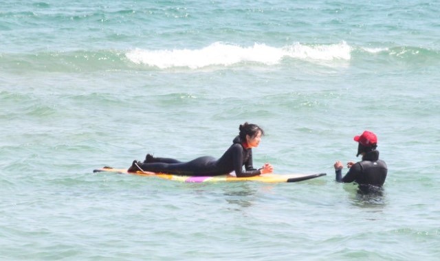 강릉 서프홀릭 서핑 강습 (무제한 자유 서핑 포함)