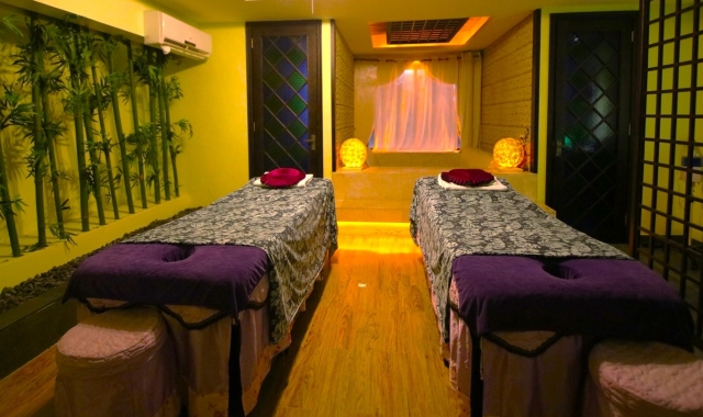 사이판 하나미츠 호텔 스포츠 & 아로마 마사지