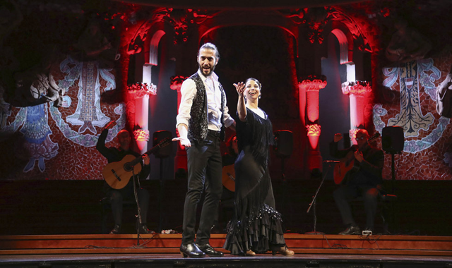 バルセロナ・ギタートリオ＆フラメンコダンス公演チケット(カタルーニャ音楽堂)